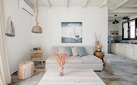 Anio Residence - Rustic Modern With Sea And Mountain View Terrace